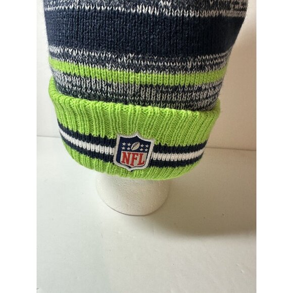 New Era Seattle Seahawks Winter Knit Hat Cap NFL Pre Owned Excellent Condition. - Picture 5 of 7